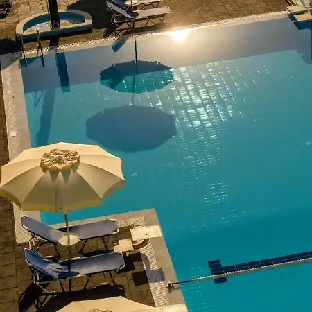 Hotell Azalia Balneo & Saints Constantine and Helena