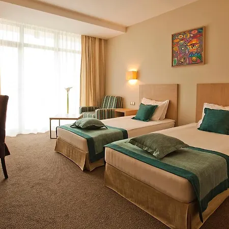 Hotell Azalia Balneo & 4*