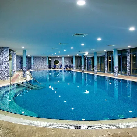 Hotell Azalia Balneo & Saints Constantine and Helena