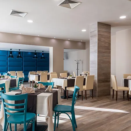 Hotell Azalia Balneo &