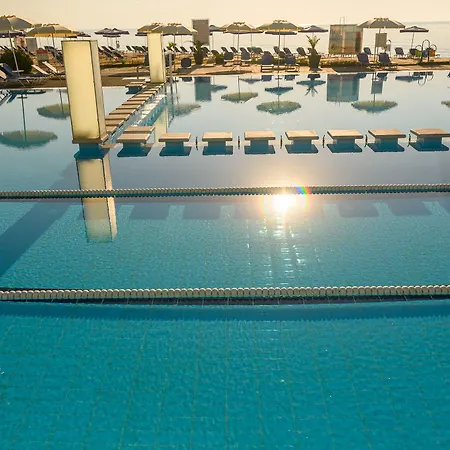 Hotel Azalia Balneo & 4*