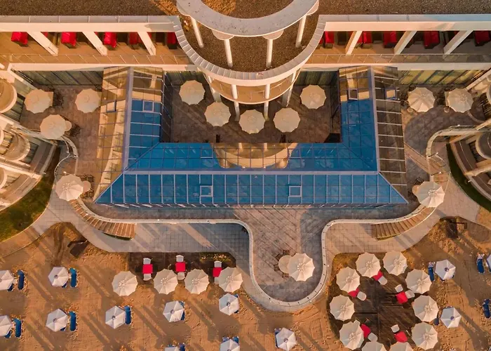 Hotel Azalia Balneo & Saints Constantine and Helena