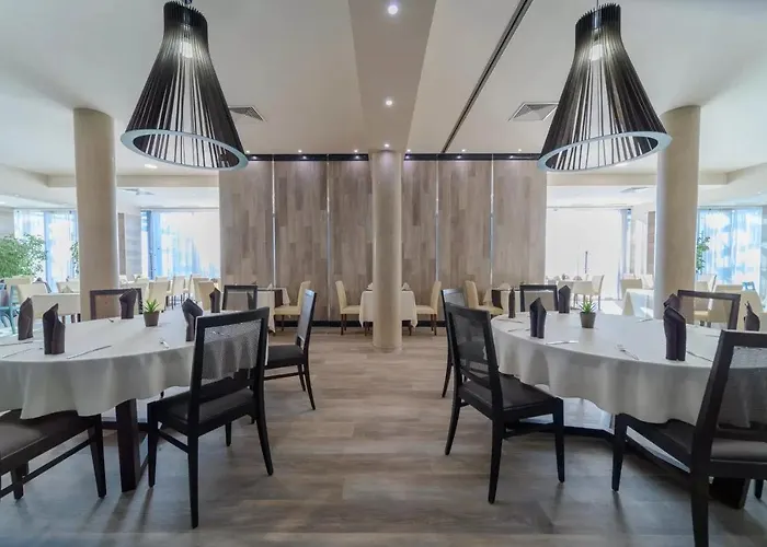 Azalia Balneo & Hotel Saints Constantine and Helena