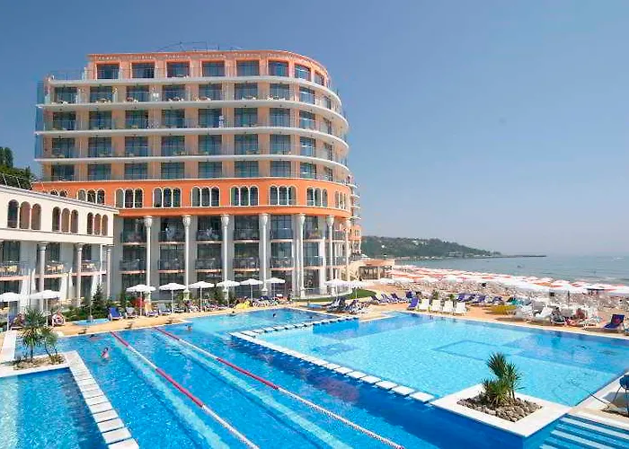 Azalia Balneo & Saints Constantine and Helena