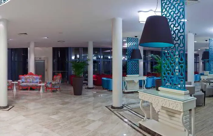 Azalia Balneo & Hotel Saints Constantine and Helena