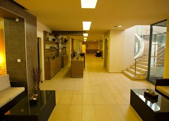 Hotel Azalia Balneo & Saints Constantine and Helena